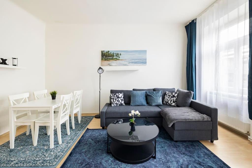 Appartamento Beautiful 1 Bedroom Near Schoenbrunn Vienna